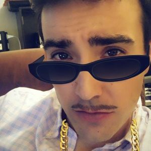 Meet your Posher, William